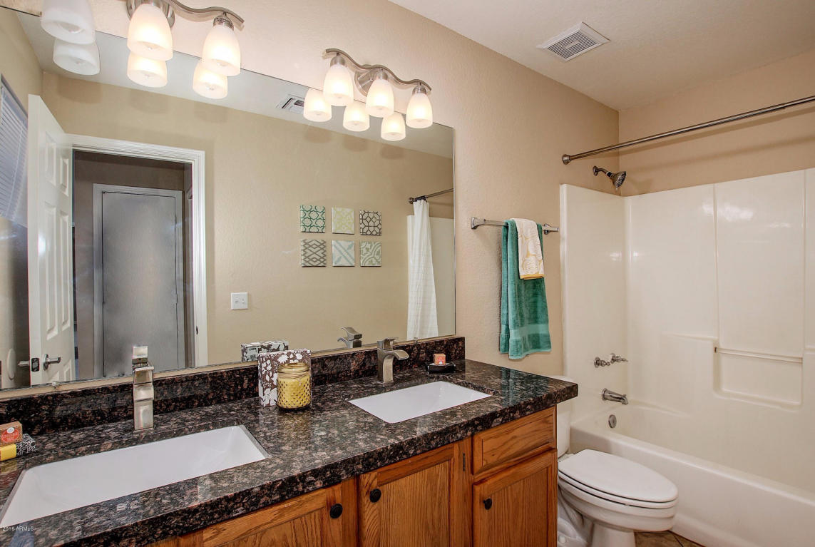 312 E Mitchell Dr, Phoenix, AZ 85012 photo 22