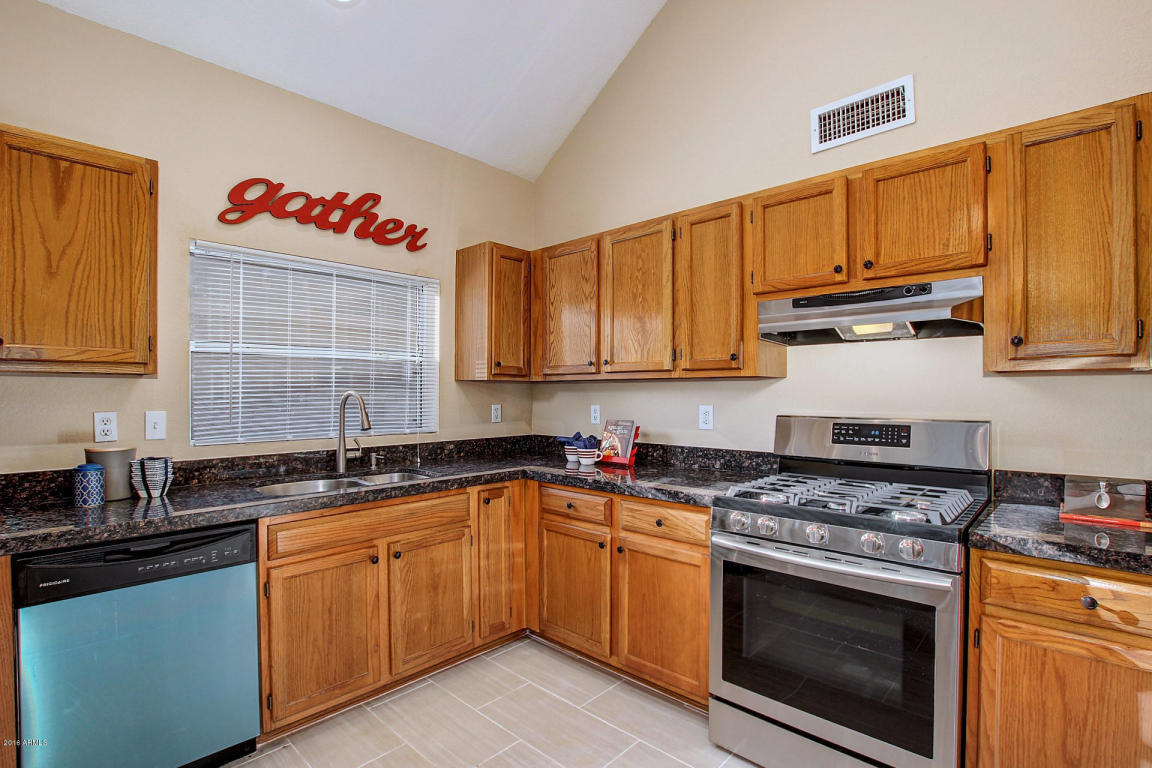 312 E Mitchell Dr, Phoenix, AZ 85012 photo 12