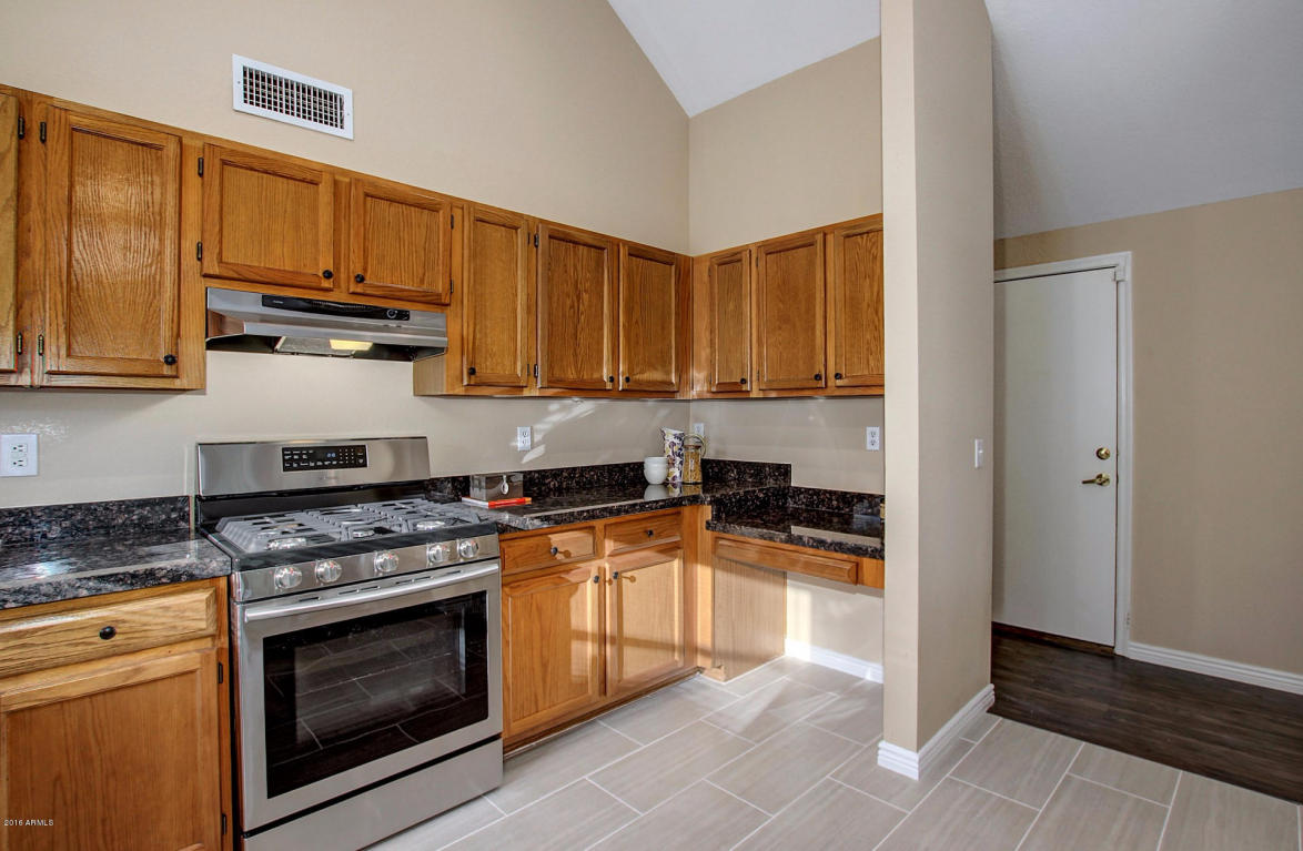 312 E Mitchell Dr, Phoenix, AZ 85012 photo 11