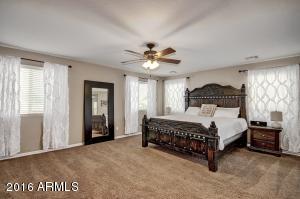 3920 E Palo Verde St, Gilbert, AZ 85296 photo 24