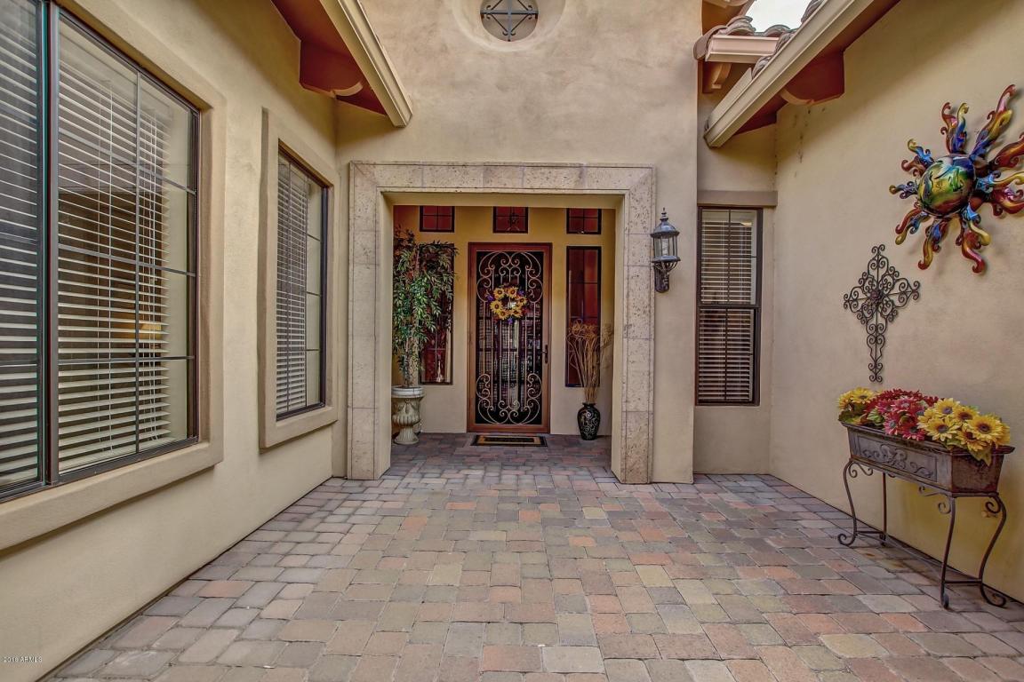 8035 E Teton Cir, Mesa, AZ 85207 photo 4