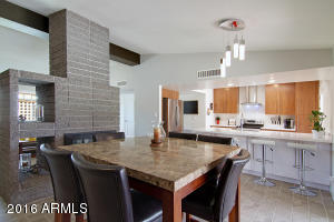 6710 N 15th Pl, Phoenix, AZ 85014 photo 11