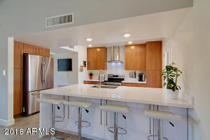 6710 N 15th Pl, Phoenix, AZ 85014 photo 7