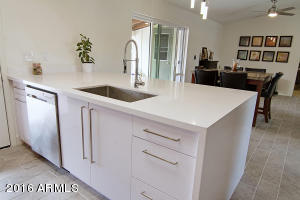 6710 N 15th Pl, Phoenix, AZ 85014 photo 10