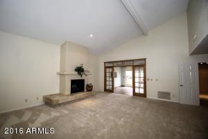 1619 E Cactus Wren Dr, Phoenix, AZ 85020 photo 3