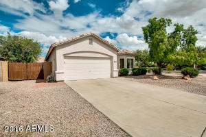 2868 E Devon Ct, Gilbert, AZ 85296 photo 2