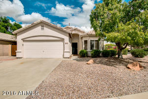 2868 E Devon Ct, Gilbert, AZ 85296 photo 1