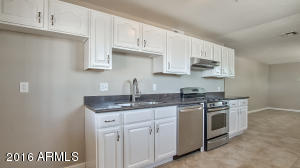 1839 E Lynne Ln, Phoenix, AZ 85042 photo 7