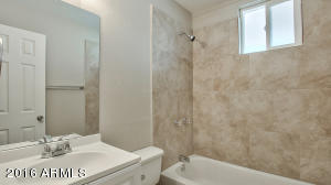 1839 E Lynne Ln, Phoenix, AZ 85042 photo 11