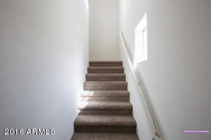 2962 E Donner Dr, Phoenix, AZ 85042 photo 4