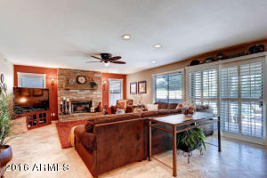 2105 E Parkside Ln, Phoenix, AZ 85024 photo 11