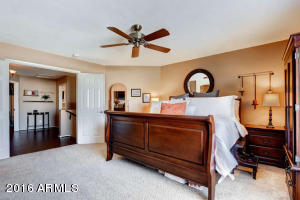 2105 E Parkside Ln, Phoenix, AZ 85024 photo 15