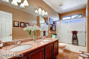 2105 E Parkside Ln, Phoenix, AZ 85024 photo 21