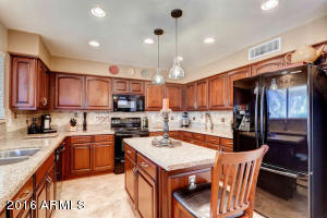 2105 E Parkside Ln, Phoenix, AZ 85024 photo 8