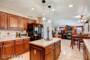 2105 E Parkside Ln, Phoenix, AZ 85024 photo 9