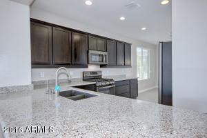 4382 E Amber Ln, Gilbert, AZ 85296 photo 10