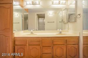 4303 E Cactus Rd #221, Phoenix, AZ 85032 photo 4