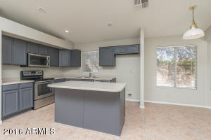 425 W Smoke Tree Rd, Gilbert, AZ 85233 photo 4