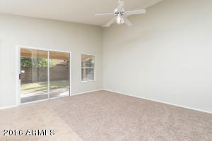 425 W Smoke Tree Rd, Gilbert, AZ 85233 photo 8