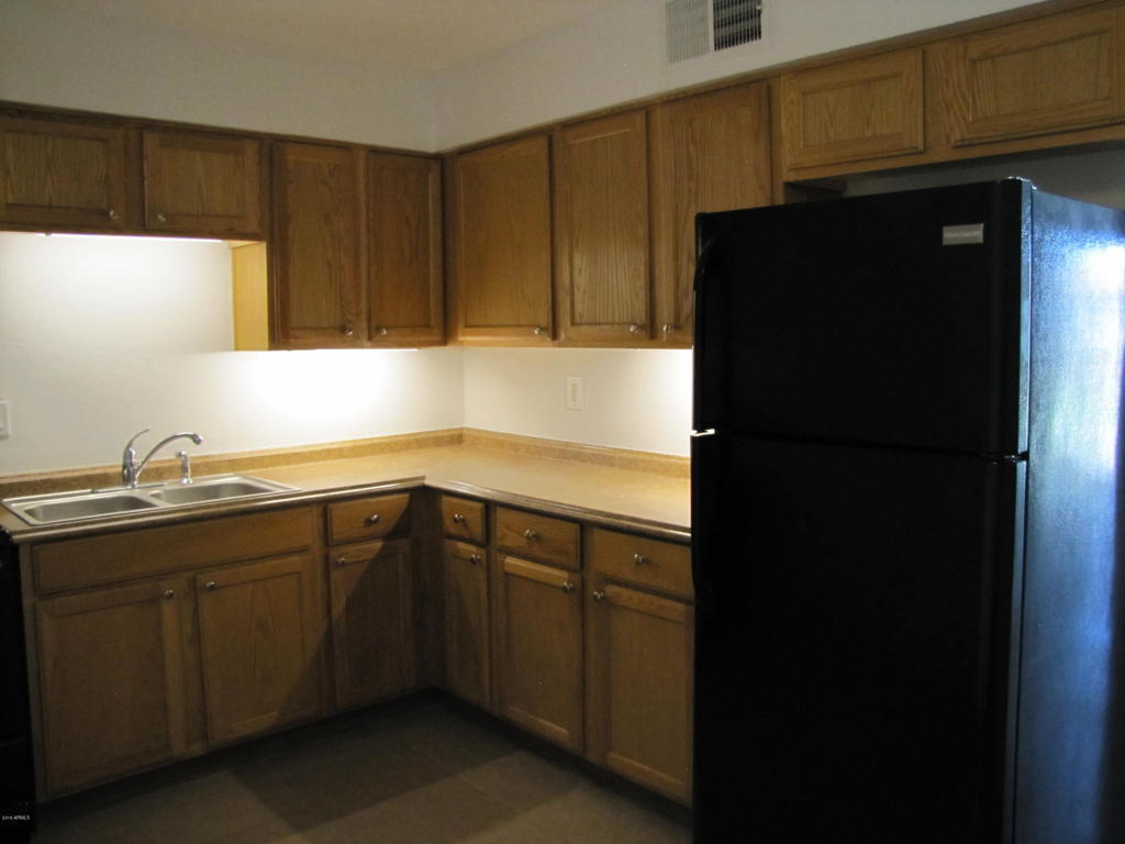 4615 N 39th Ave #9, Phoenix, AZ 85019 photo 5