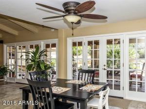 5526 E Camelhill Rd, Phoenix, AZ 85018 photo 11
