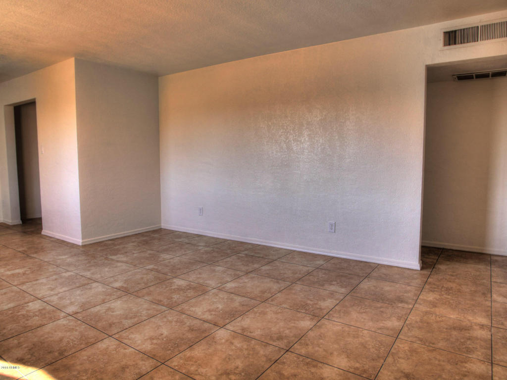 1332 E 7th Ave, Mesa, AZ 85204 photo 3