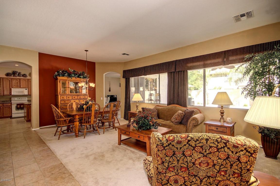 2936 E County Down Dr, Chandler, AZ 85249 photo 5