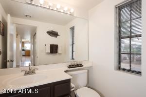 3320 E Topeka Dr, Phoenix, AZ 85050 photo 15