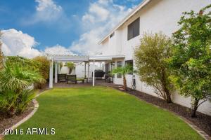 3320 E Topeka Dr, Phoenix, AZ 85050 photo 17