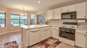 2227 E Arabian Dr, Gilbert, AZ 85296 photo 9