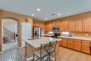 3887 E Waite Ln, Gilbert, AZ 85295 photo 10