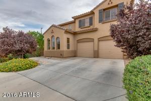 3887 E Waite Ln, Gilbert, AZ 85295 photo 2