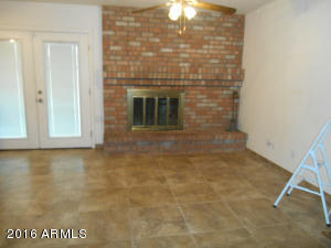 3213 Emerald Cir, Mesa, AZ 85204 photo 9