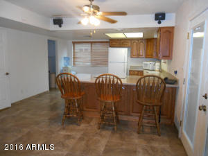 3213 Emerald Cir, Mesa, AZ 85204 photo 6