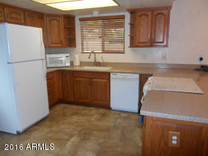 3213 Emerald Cir, Mesa, AZ 85204 photo 5