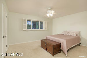 115 E Orangewood Ave, Phoenix, AZ 85020 photo 18