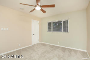 115 E Orangewood Ave, Phoenix, AZ 85020 photo 21