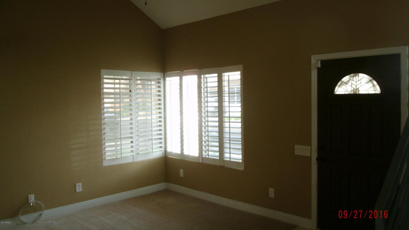 3907 E Kent Dr, Phoenix, AZ 85044 photo 2