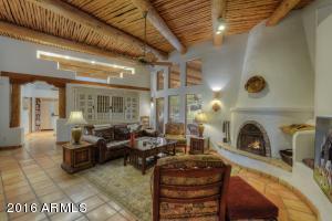 2310 E Cinnabar Ave, Phoenix, AZ 85028 photo 1