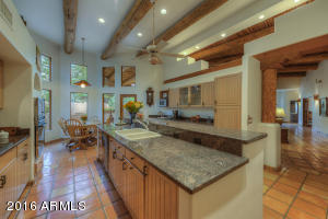 2310 E Cinnabar Ave, Phoenix, AZ 85028 photo 3