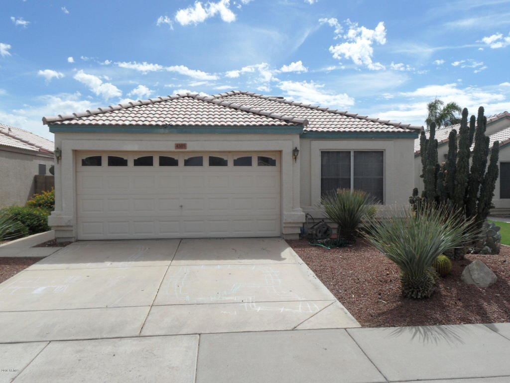 4385 E Campo Bello Dr, Phoenix, AZ 85032 photo 2