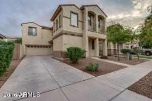 3681 E Sundance Ave, Gilbert, AZ 85297 photo 1