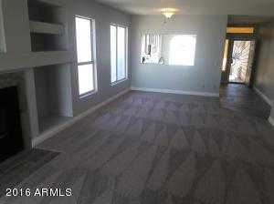 6154 W Echo Ln, Glendale, AZ 85302 photo 6