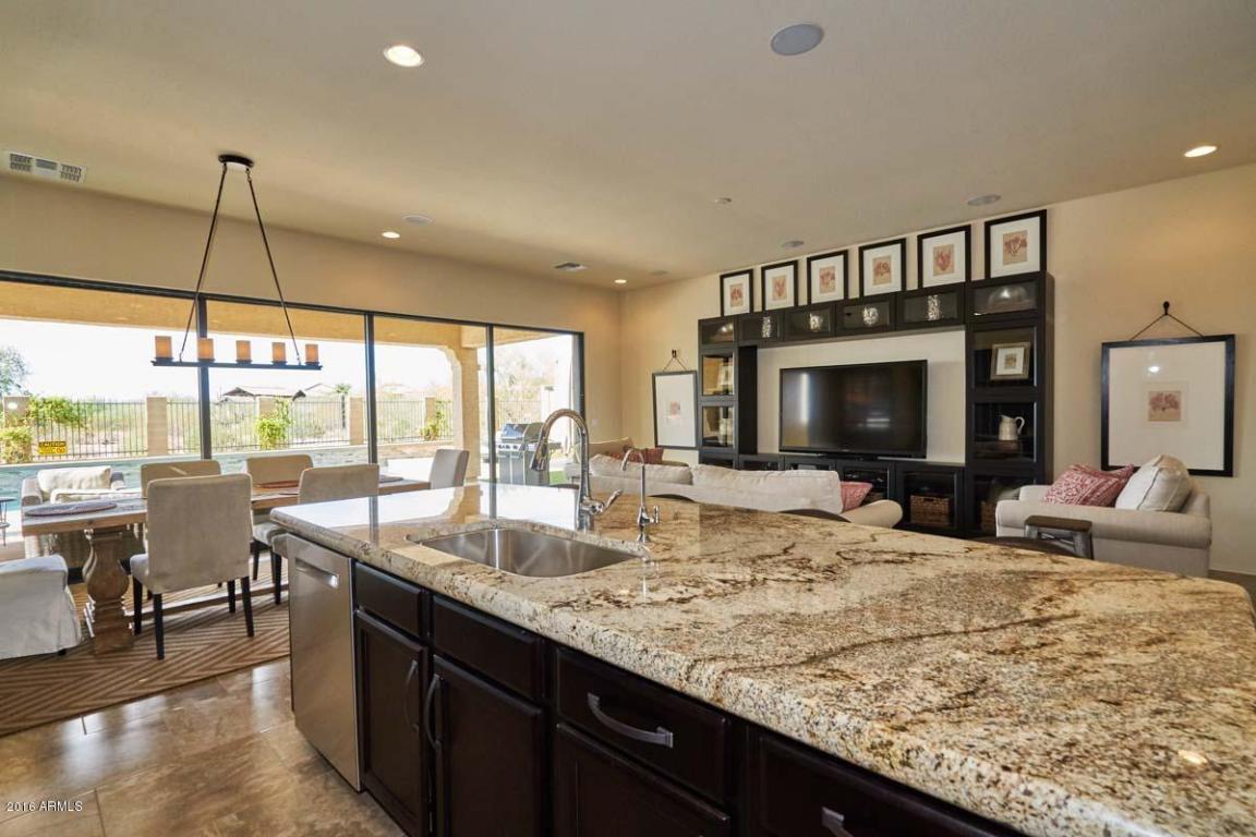 8458 E Kael St, Mesa, AZ 85207 photo 12