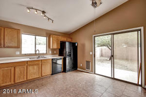 121 S 110th Pl, Mesa, AZ 85208 photo 9