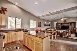 731 W Merrill Ave, Gilbert, AZ 85233 photo 6