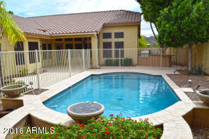 1618 E Monona Dr, Phoenix, AZ 85024 photo 2