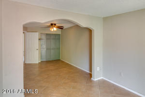 7014 W Earll Dr, Phoenix, AZ 85033 photo 22