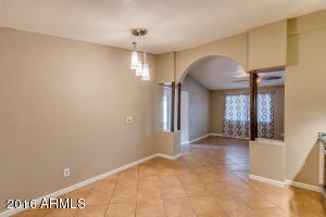 7014 W Earll Dr, Phoenix, AZ 85033 photo 12