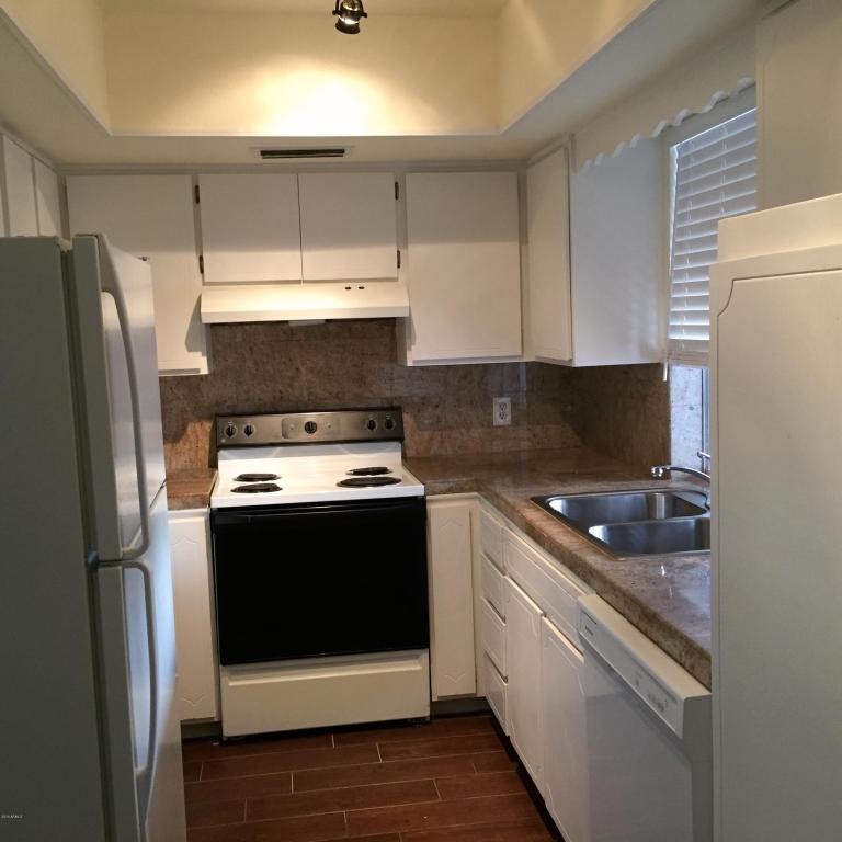 2014 N 47th Pl, Phoenix, AZ 85008 photo 6